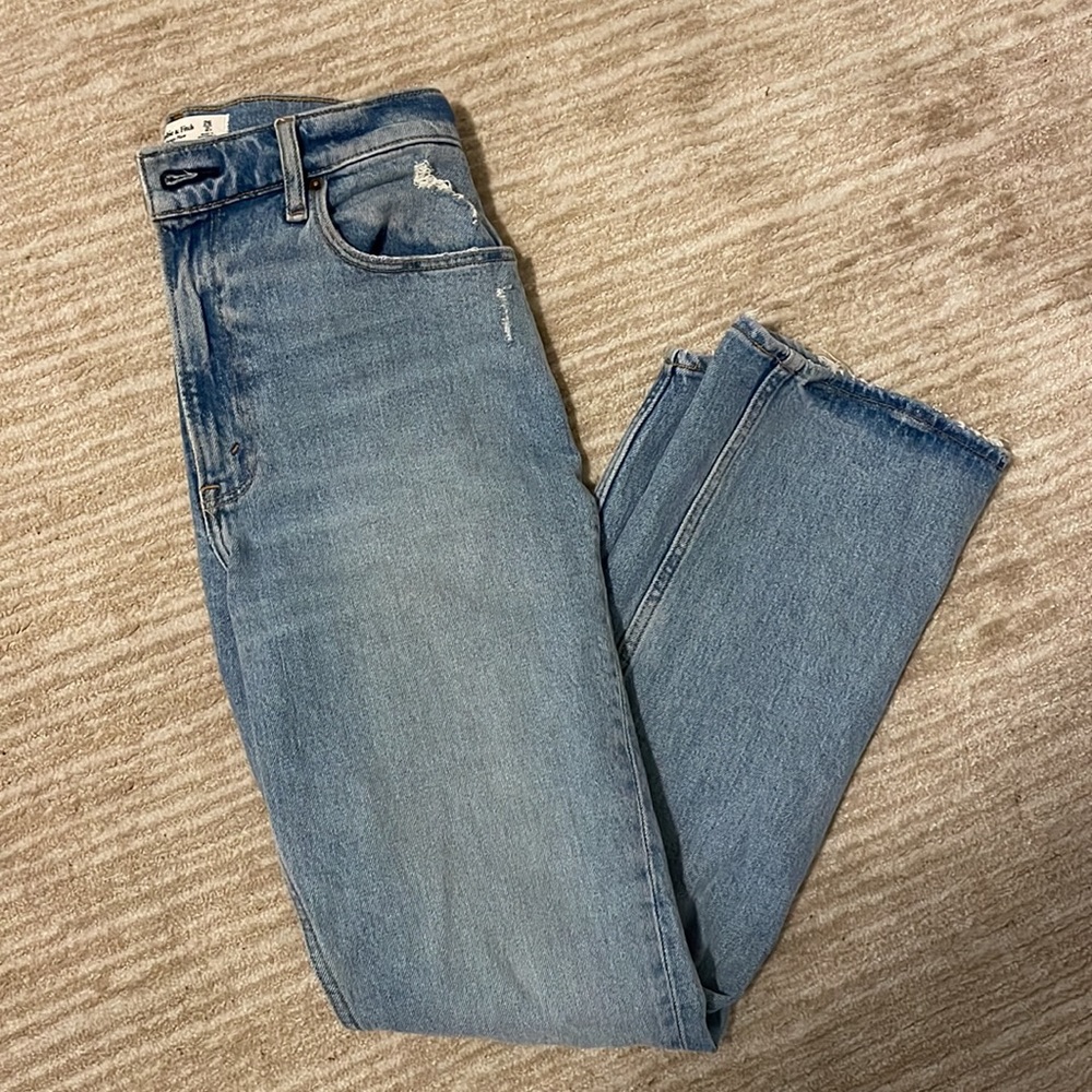 NWOT Abercrombie & Fitch Curve Love 70s Vintage Flare Ultra High Rise Jeans